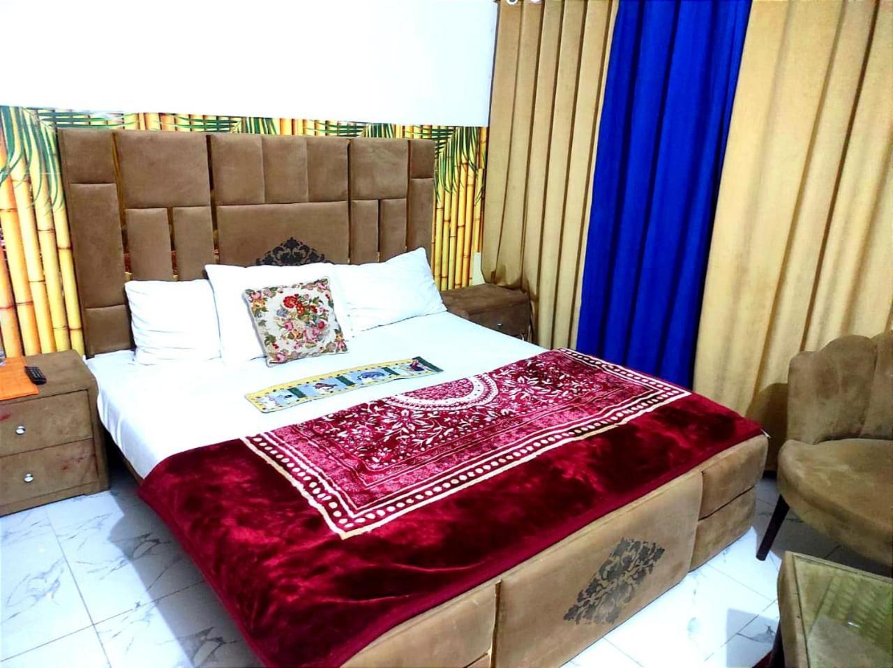 New City Lodges Guesthouse อิสลามาบัด ภายนอก รูปภาพ