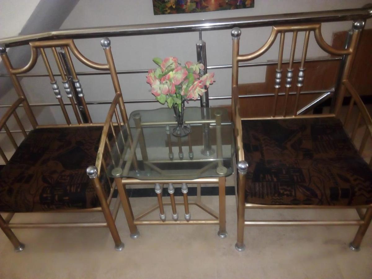 New City Lodges Guesthouse อิสลามาบัด ภายนอก รูปภาพ